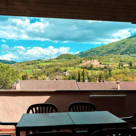 Сasa de vacaciones Near With Pool *